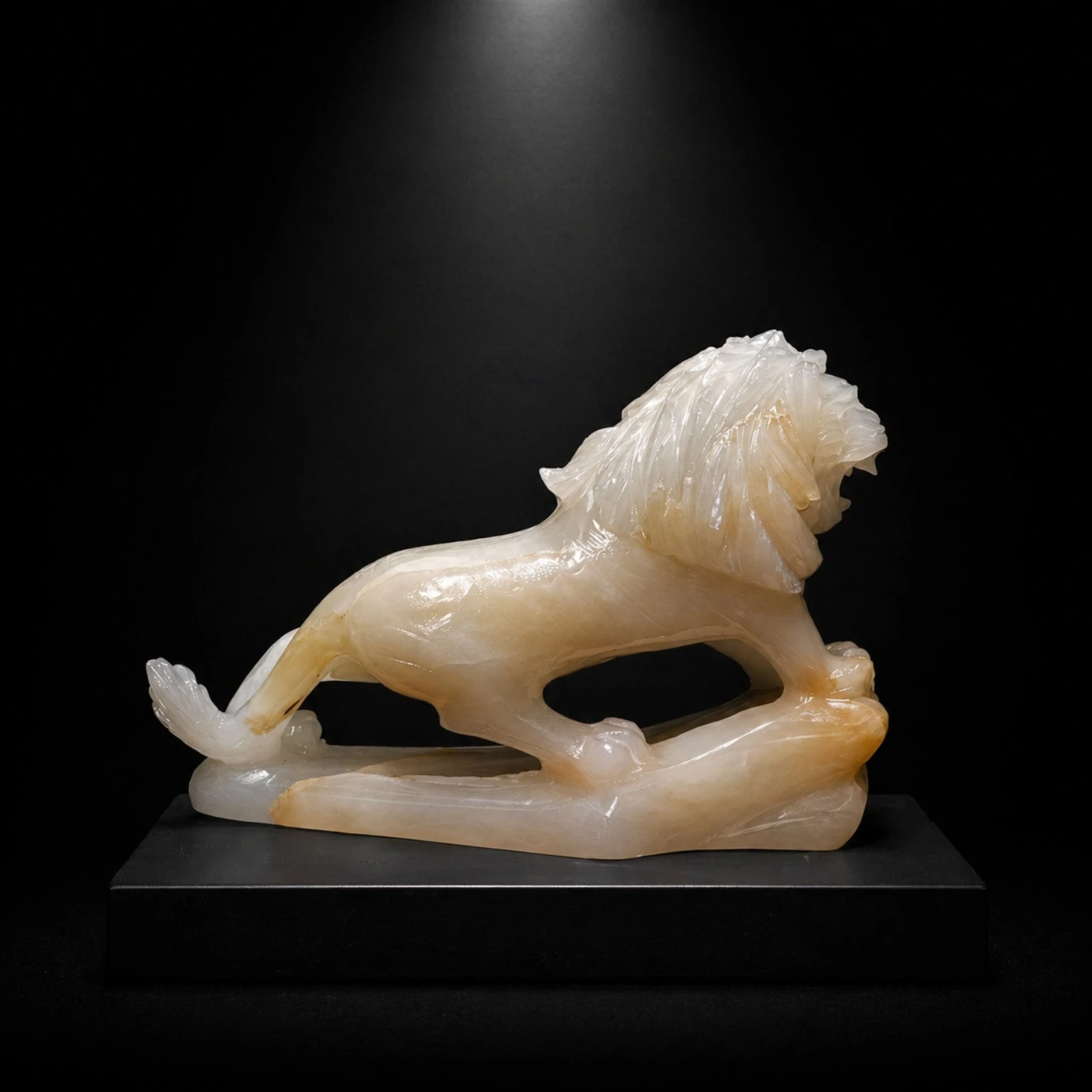 White Onyx Lion