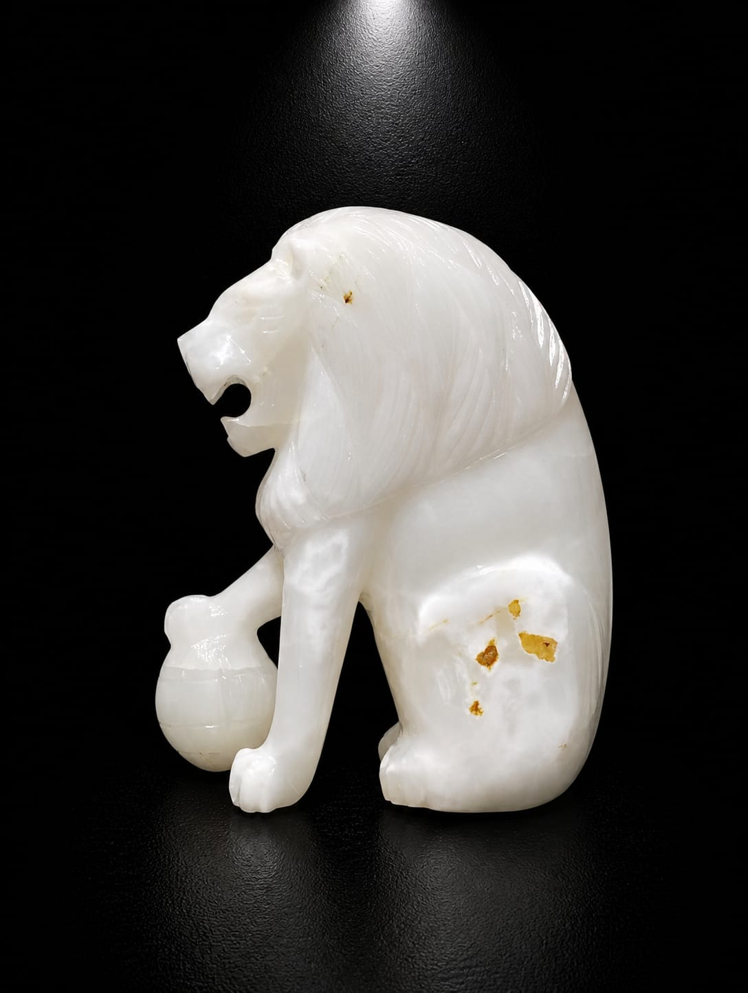 White Onyx Royal Lion (Fountain Style / Statement Piece) - Image 3