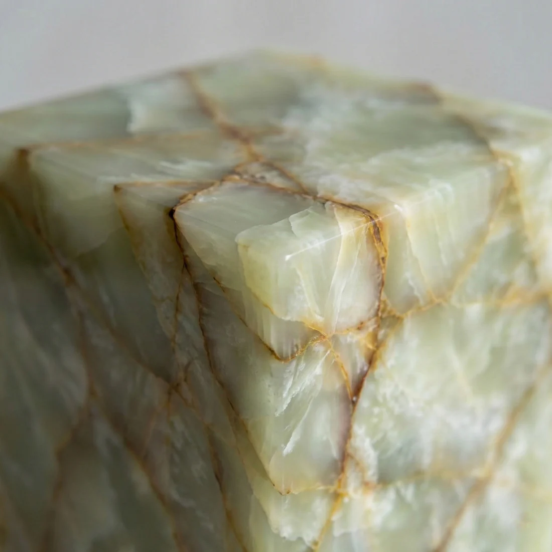 Green Onyx Pedestal Stand - Image 4