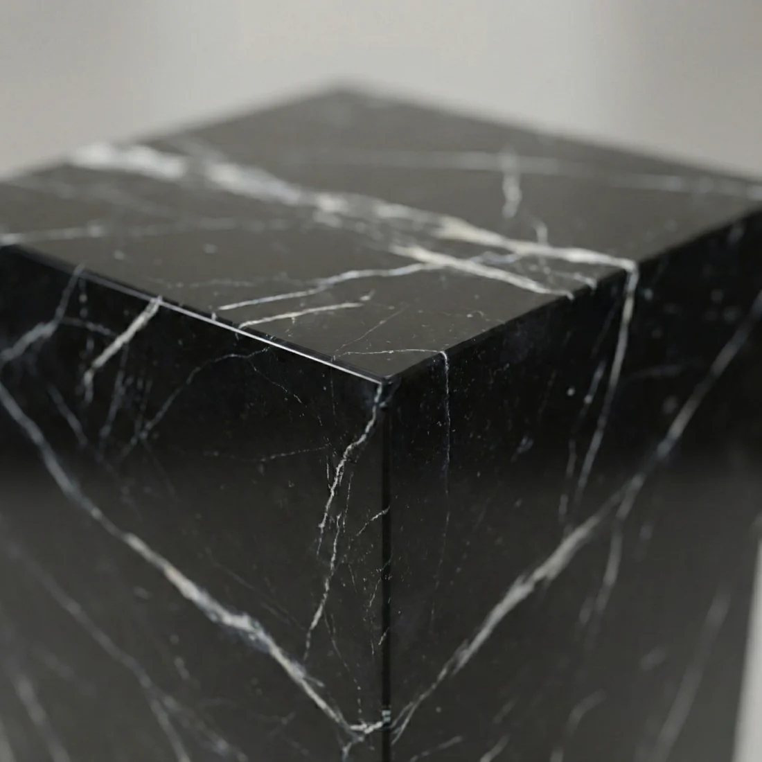 Nero Marquina Marble Pedestal Stand - Image 4